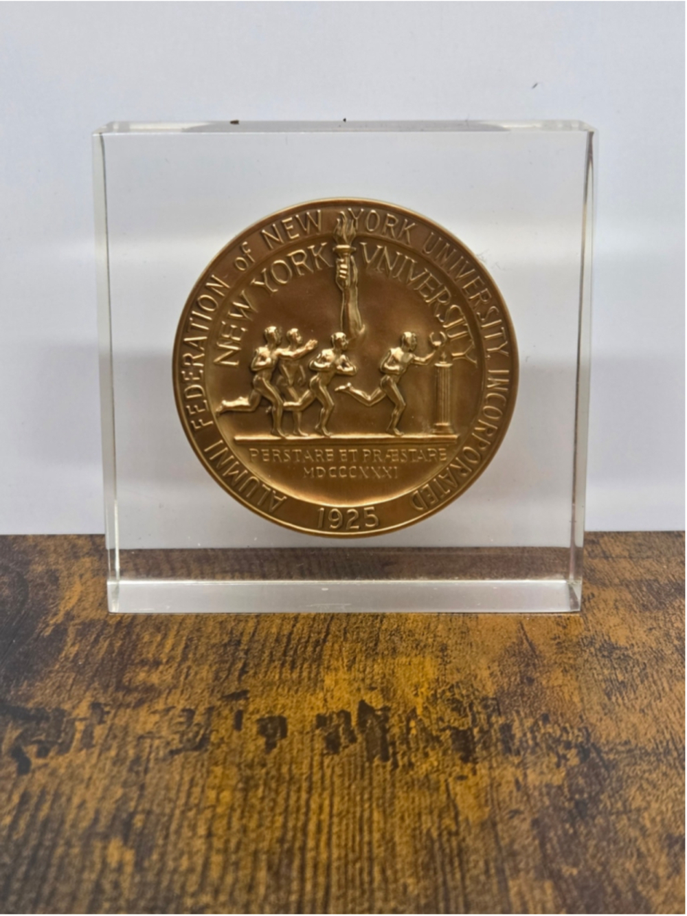 Vintage 1980 NYU Bronze Service Medal Paperweight New York University Alumni